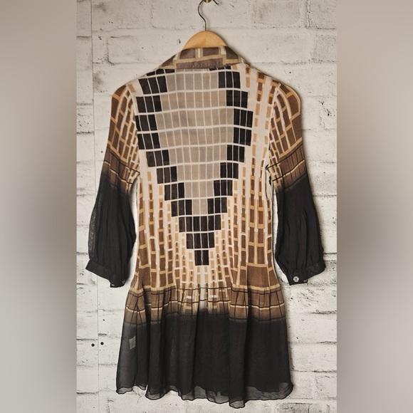Lindi Sheer Button Front Tunic Blouse Size M - Picture 4 of 12